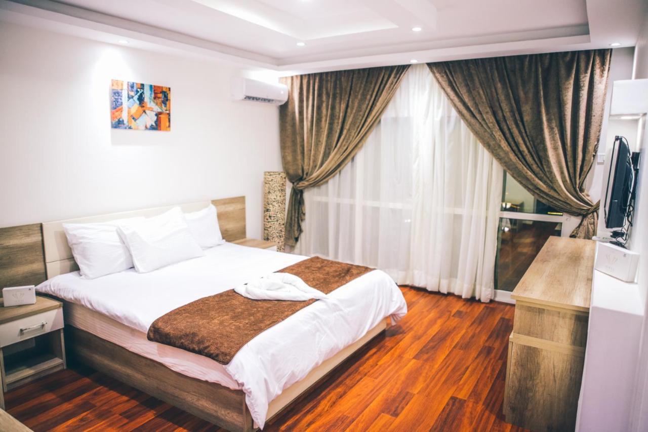Jewel Maadi Cabins And Club Il Il Cairo Esterno foto