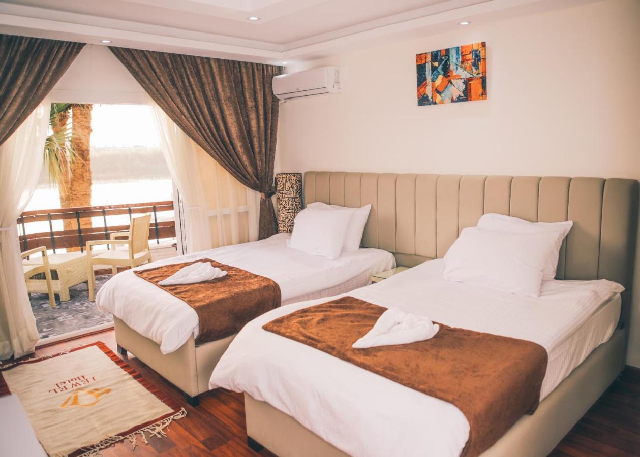 Jewel Maadi Cabins And Club Il Il Cairo Esterno foto