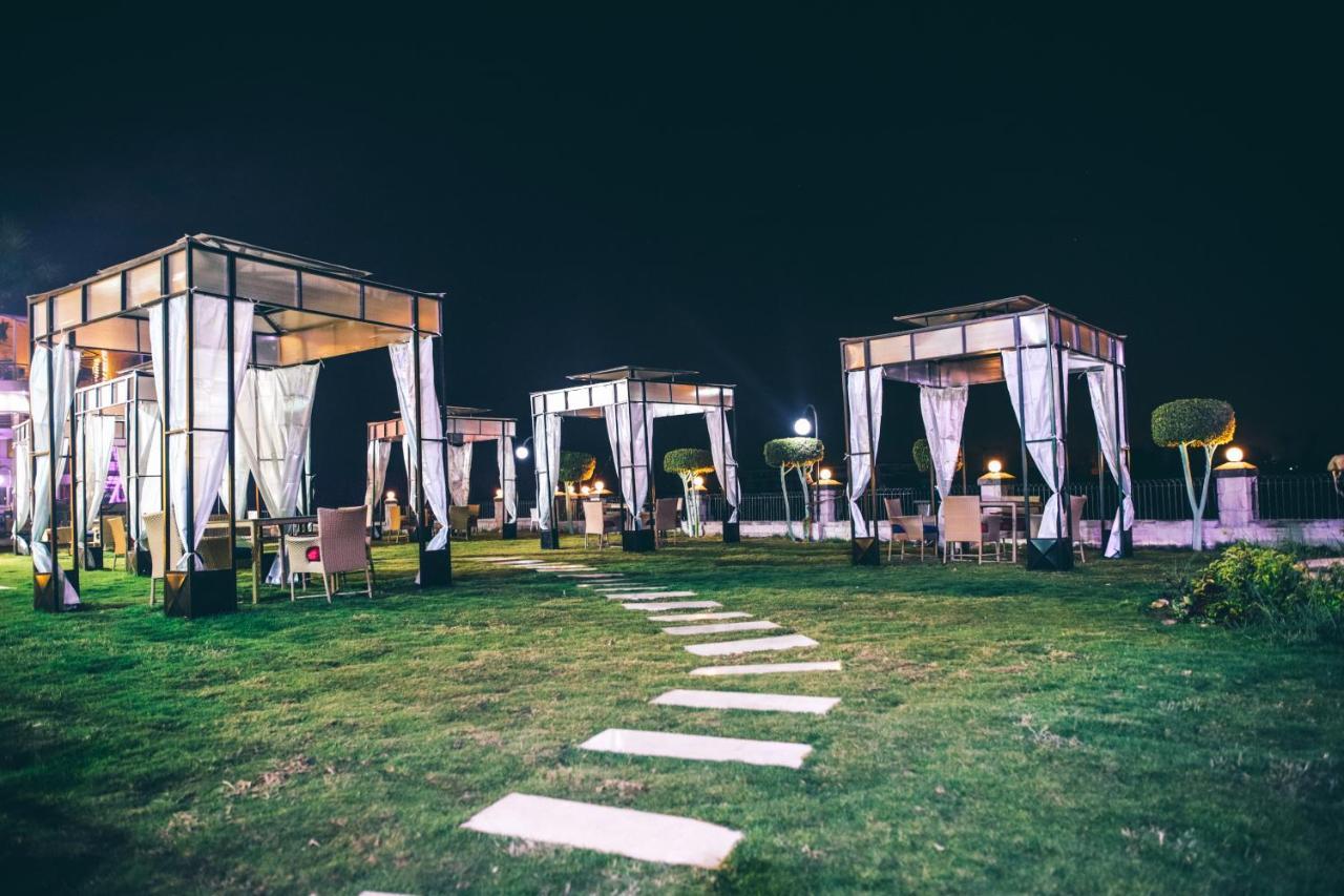 Jewel Maadi Cabins And Club Il Il Cairo Esterno foto