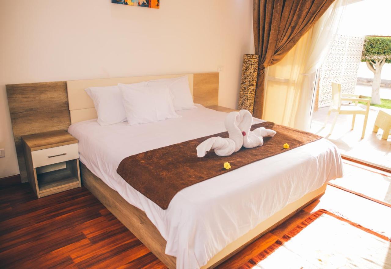 Jewel Maadi Cabins And Club Il Il Cairo Esterno foto