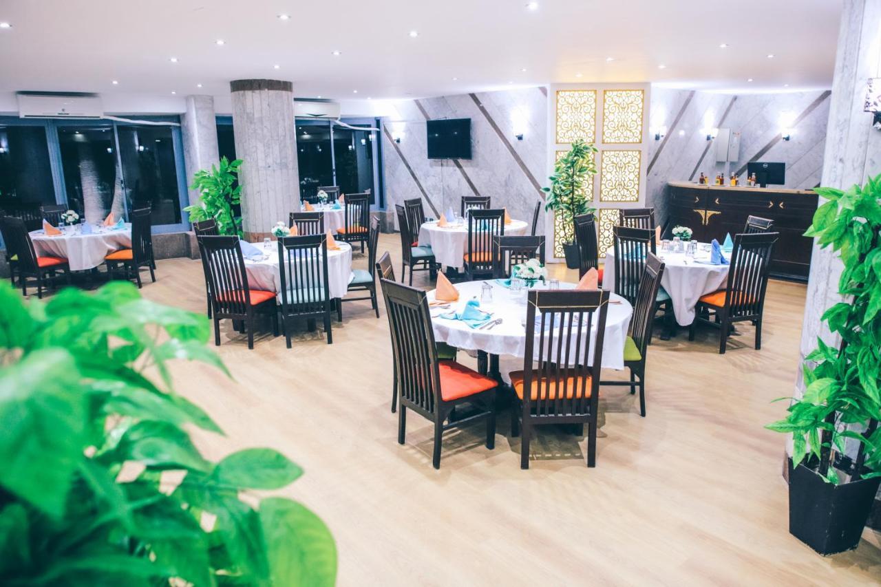 Jewel Maadi Cabins And Club Il Il Cairo Esterno foto